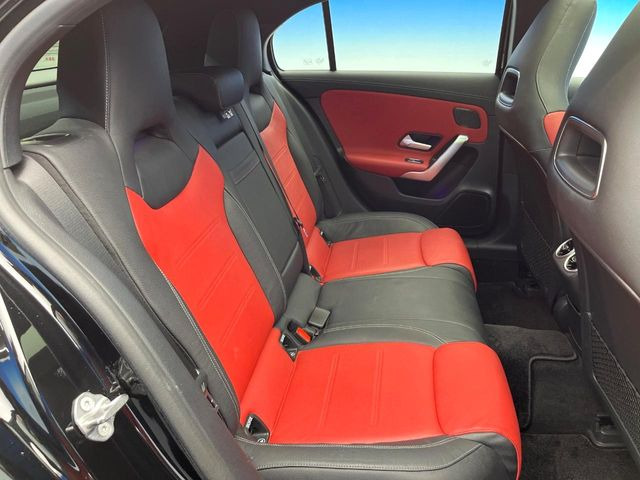 ���㕔���Ȃ��C�ɂȂ�悤�ȃL�Y�E�����ւ��蓙�A�傫�ȃ_���[�W�͂Ȃ��A�ǍD�ȏ�Ԃł��B