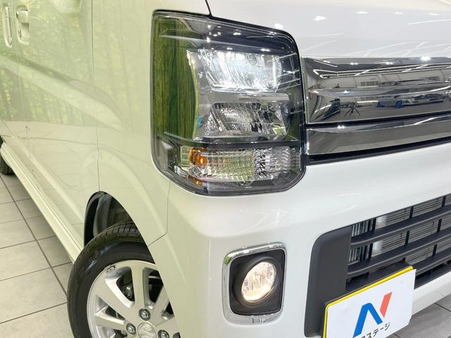 �yLED�w�b�h���C�g�z���V����ԑ��s�����ǍD�Ȏ��E���m�ۂ����S���ĉ^�]�ł��鍂�P�xLED�w�b�h���C�g�𑕔�!�_�����x�������A����d�͂��}�����Ă��܂��B