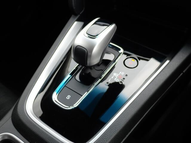 �V�t�g�m�u�̓X�����Ȃ��A���ꂢ�ȏ�Ԃł��B���ł��G��镔�������ꂢ���Ƒ�؂ɏ���Ă������Ƃ�������܂���B