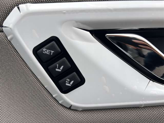 フォレスター2.5 プレミアム S:HEV EX 4WD