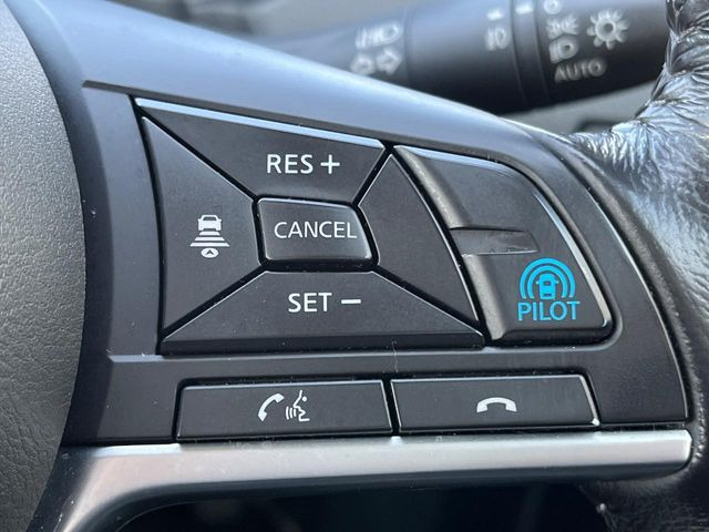 �y�v���p�C���b�g�z�������H�ł̒��������s���y��!!�a�؎��Ə��񑖍s�̃V�[���ŁA�A�N�Z���E�u���[�L�E�X�e�A�����O�������Ő��䂵�A�������^�]�̕��S���y�����Ă���܂���