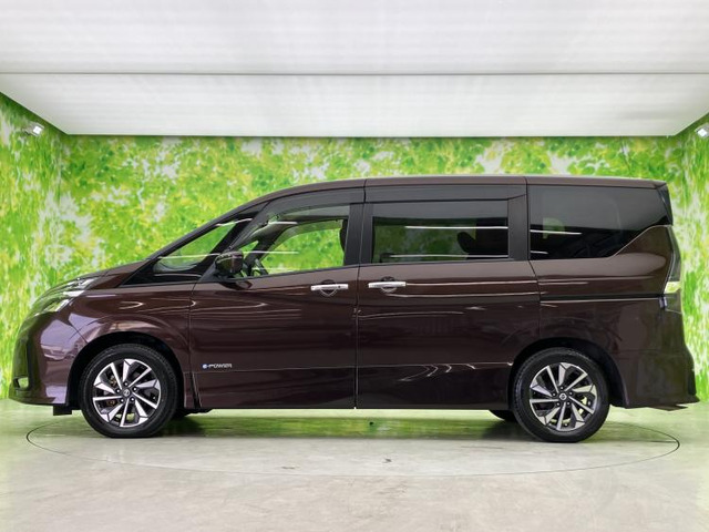 セレナ1.2 e-POWER ハイウェイスターV