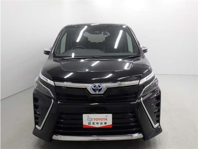 ヴォクシー1.8 ハイブリッド ZS 煌III