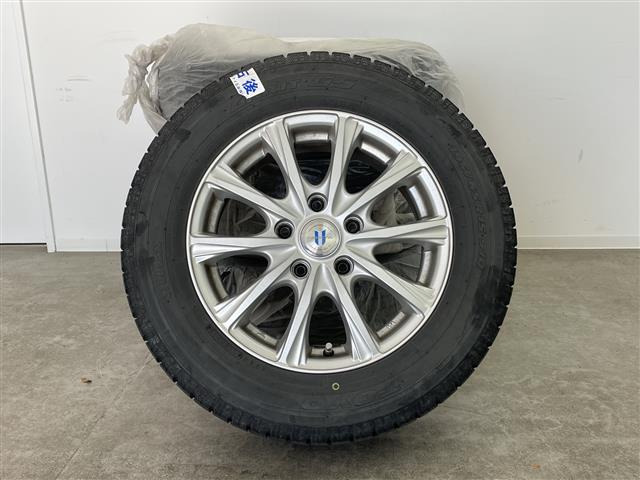 エスクァイア2.0 Gi 4WD