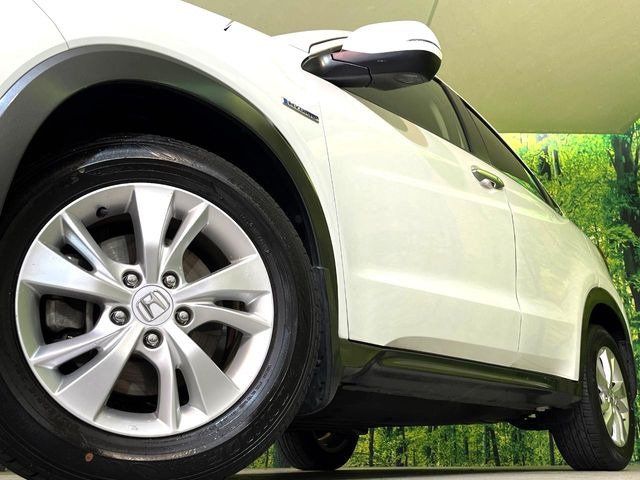 �y����16�C���`�A���~�z�C�[���z�O�ςɃ}�b�`���������A���~�z�C�[���𑕒����Ă���܂��B�e��ЊO�A���~�z�C�[����A�X�^�b�h���X�^�C�����戵�����Ă���܂��B���񂲑��k����������