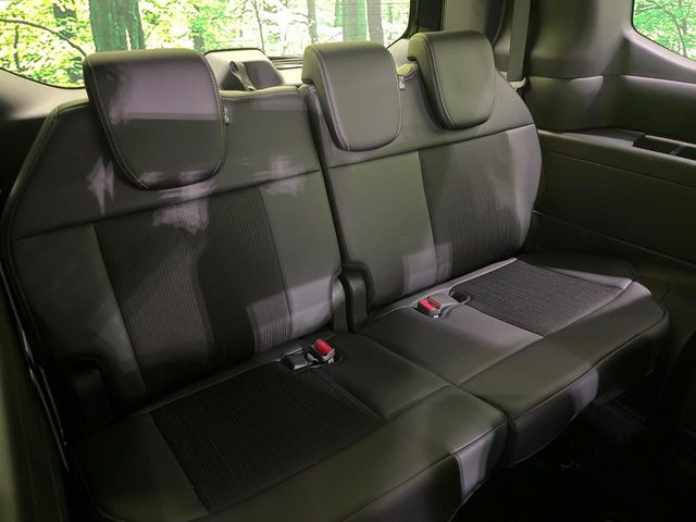 3��ڃV�[�g�͂�������ԗǍD����l�ł��������ƍ����Ē����܂��̂ŁA��l���ł̂��o���������N���N�ł��􂲉Ƒ��ŁA�C�̒m�ꂽ���ԂŁA�h���C�u�ɍs���̂��y���݂ł��ˁ�