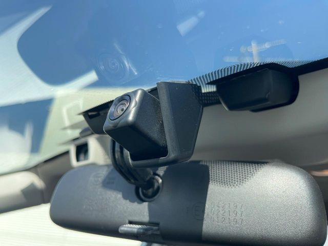 �y�h���C�u���R�[�_�[�z���S�E���S�ȃJ�[���C�t�ɕK�{�̃h���C�u���R�[�_�[�𑕔�!���s���͂������A������^�]�⎖�̂ɑ��������ۂ̏󋵂��f���ŋL�^���A����̃��X�N�ɔ����܂��B