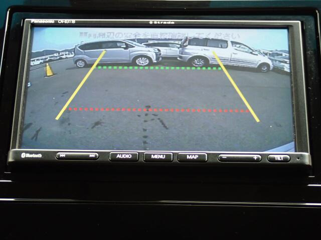 �o�b�N�J�����������Ă���܂��B���Ԏ��ɑ�ϖ��ɗ����܂���B���Ԃ����ȕ��ɂ��֗��@�\�ł��B