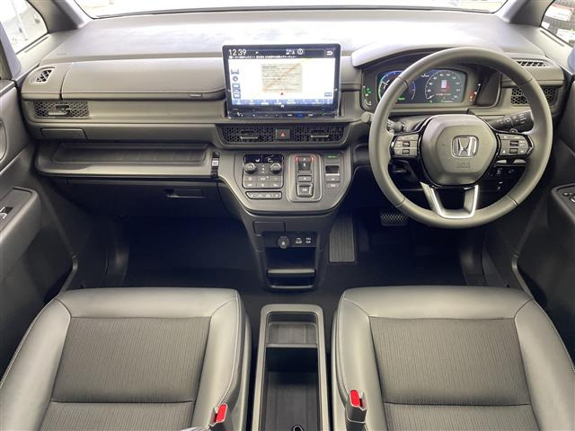 ステップワゴン2.0 e:HEV スパーダ