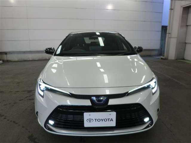 カローラツーリング1.8 ハイブリッド W×B