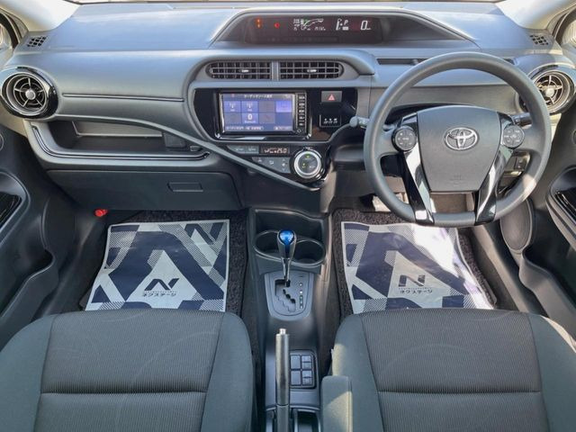 アクア1.5 S スタイルブラック