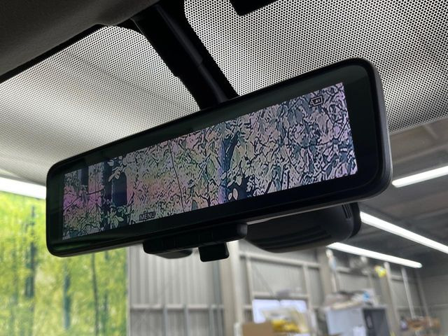 �y�C���e���W�F���g���[���~���[�z��Ȃ̑傫�ȉו��⓯��҂Ō�����m�F���Â炢���ł����S!�J�������B�e�����ԗ�����̉f�������[���~���[���ɕ\���B�N���A�Ȏ��E�ŏ󋵂̊m�F���\�ł�!