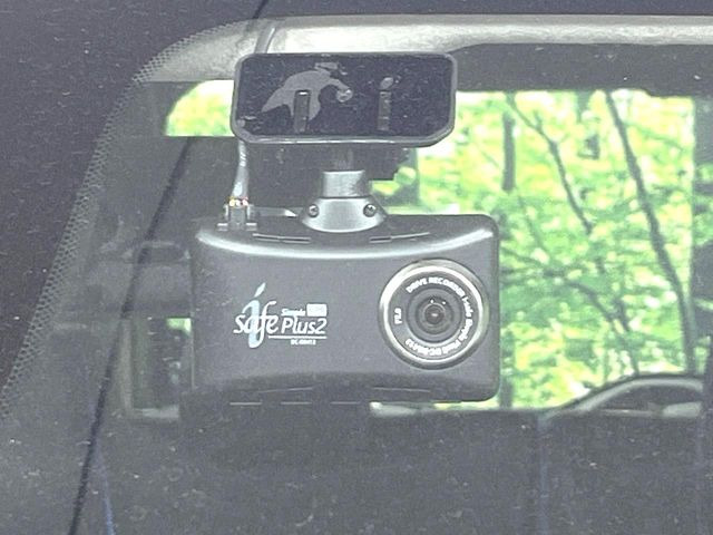 �y�h���C�u���R�[�_�[�z�h���C�u���R�[�_�[����!���s���͂������A������^�]�⎖�̂ɑ��������ہA�f���ŋL�^���A����̃��X�N�ɔ����܂��B���L�^�pSD�J�[�h�͂��q�l�����g�ł��������������K�v������܂��B