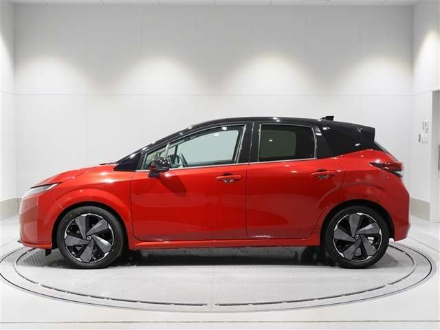 ノートオーラ1.2 G レザーエディション