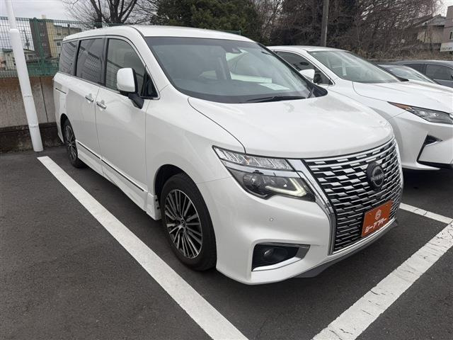 エルグランド(日産) 2.5 250ハイウェイスターS　禁煙車 純正ナビ バックカメラ フルセグ 中古車画像