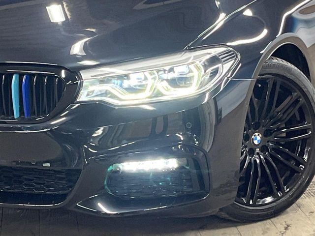 ��LED�w�b�h���C�g:��ԑ��s�����ǍD�Ȏ��E���m�ۂ����S���ĉ^�]�ł��鍂�P�xLED�w�b�h���C�g�𑕔�!�_�����x�������A����d�͂��}�����Ă��܂��B