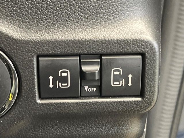 �y�����p���[�X���C�h�h�A�z�X�}�[�g�L�[��^�]�Ȃ̃X�C�b�`�Ō�ȗ����X���C�h�h�A�̊J���\���d��������͂����ăh�A���J����K�v�������A�����Ȃ��q�l�ł��ȒP�ɊJ���߂ł����K�ł���