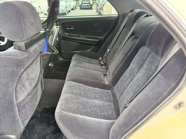 �C�ɂȂ邨�Ԃ�����܂�����E�̓d�b�ԍ����璼�ڂ��X�ɂ��₢���킹���������B�x�����@����ԗ����A��Ԃ܂łȂ�ł������������Ē����܂��B�X�^�b�t�ꓯ���A�����҂����Ă���܂��B