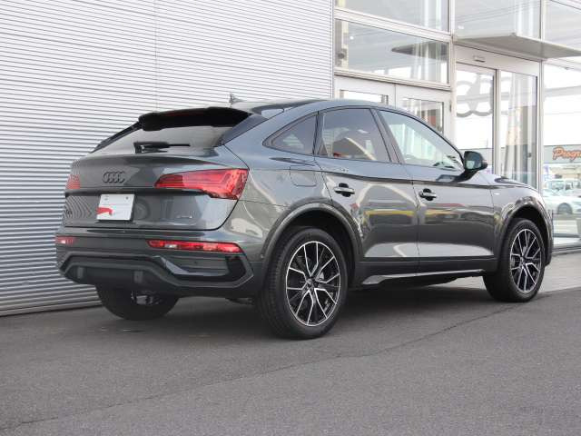 Q5スポーツバックSライン ダイナミック エディション ディーゼル 4WD