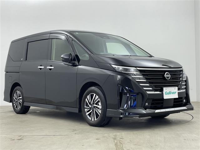 セレナ1.4 e-POWER ハイウェイスターV