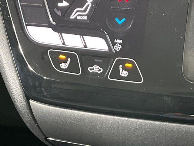 �y�V�[�g�q�[�^�[�z�������ɏd�󂷂�V�[�g�q�[�^�[!�G�A�R����葁�����܂��Ă����̂Ŋ�����̐l�����S�ł��ˁ�G�A�R���̉����͊������邩����A�Ƃ������ɂ����������߂ł��B