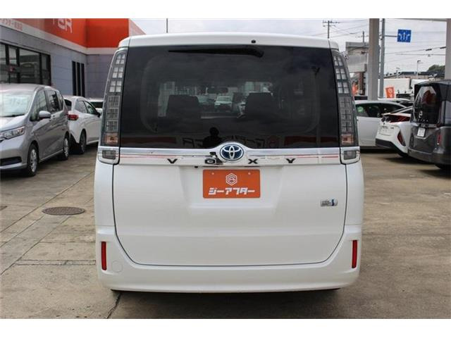 �̔��͂����X���������邨�q�l����ł��B���Ǝҗl�ւ̔̔��͂��f�肳���Ă��������܂��B�Ԍ������ԗ��̏ꍇ�́A�Ԍ����擾�������x�������z�ŕ\�����Ă���܂��B