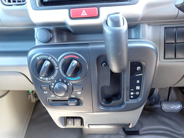 �V�t�g�ƃG�A�R���ł��B�_�C�������̃}�j���A���G�A�R���ɂȂ�܂��B�V���v���Ŏg���₷��!