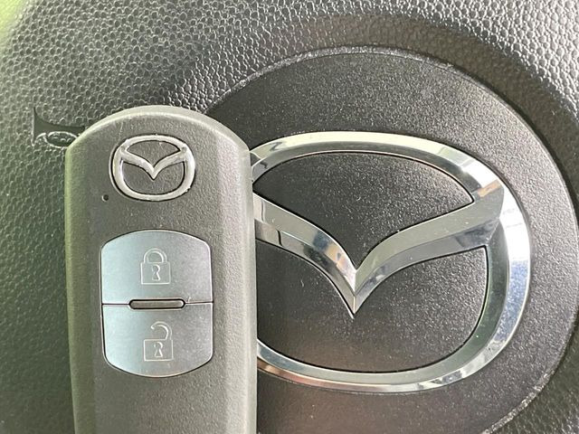 �y�����i�r�z�l�C�̏����i�r�𑕔����Ă���܂��B�i�r�̎g���₷���͂������A�I�[�f�B�I�@�\���[��!�L�����v�◷�s�͂������A�ʋ΂┃�����ȂǕ��i�̃h���C�u���y�����Ȃ�͂���