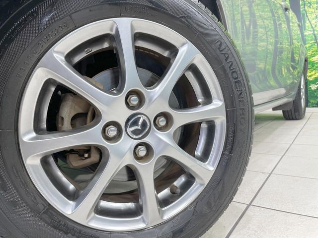 �y����14�C���`�A���~�z�C�[���z�O�ςɃ}�b�`���������A���~�z�C�[���𑕒����Ă���܂��B�e��ЊO�A���~�z�C�[����A�X�^�b�h���X�^�C�����戵�����Ă���܂��B���񂲑��k����������