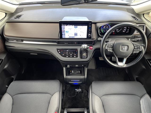 オデッセイ2.0 e:HEV アブソルート EX