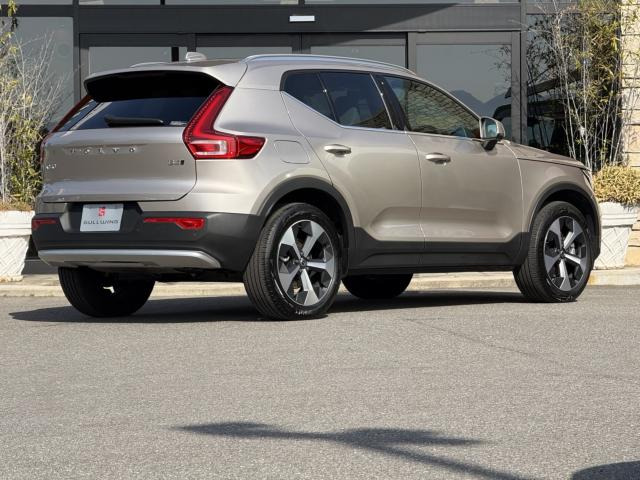 XC40アルティメット B4 AWD 4WD