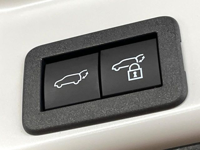 �y�p���[�o�b�N�h�A�z�X�}�[�g�L�[��^�]�Ȃ̃{�^�������������Ń��A�Q�[�g�������ŊJ���܂�!�ו��������Ă��鎞��A�����ʒu�ɂ���o�b�N�h�A��߂�ۂɕ֗��ȋ@�\�ł���