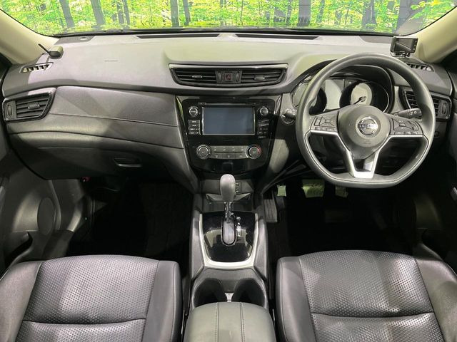 エクストレイル2.0 20S