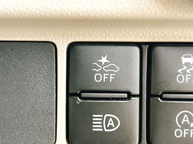 �y�Փˌy�����u�z���s���ɑO���̎ԗ�����F�����A�Փ˂������Ȏ��͌x��ƃu���[�L�ŏՓˉ���Ɣ�Q�y�����A�V�X�g�B�����S�Ƀh���C�u�����y���݂��������܂��B