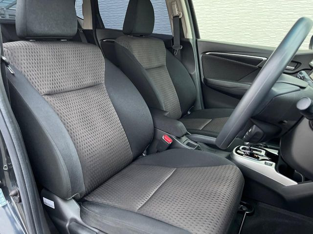 �^�]�ȃV�[�g���͎g�p�������Ȃ��A�ǍD�ȏ�ԂƂȂ��Ă��܂��B���J�Ɏg���Ă������Ƃ��悭�킩��܂��ˁB