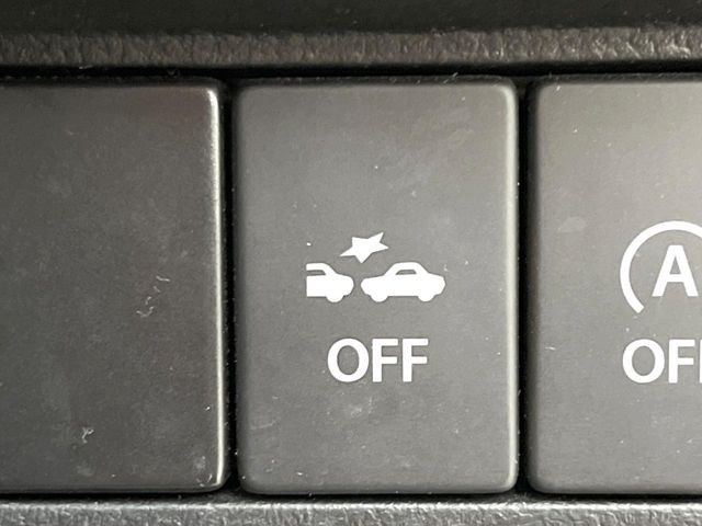 �y�X�Y�L �Z�[�t�e�B�T�|�[�g�z���s���ɑO���̎ԗ�����F�����A�Փ˂������Ȏ��͌x��ƃu���[�L�ŏՓˉ���Ɣ�Q�y�����A�V�X�g�B�����S�Ƀh���C�u�����y���݂��������܂��B