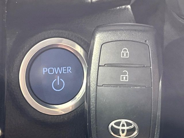 �y�X�}�[�g�L�[�z�J�o����|�P�b�g�ɓ��ꂽ�܂܂ł��h�A�̎{���E�������\�ȃX�}�[�g�L�[�𑕔��B�G���W���̃I���E�I�t�����J�M�����o���K�v����������Ƃ��Ă��֗��ł���