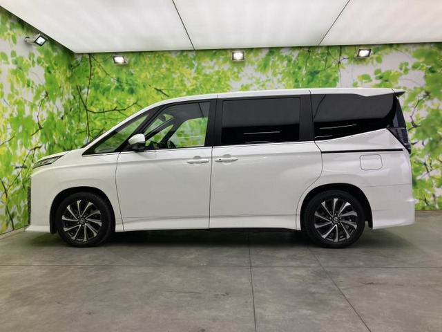 ヴォクシー1.8 ハイブリッド S-Z