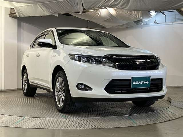 ハリアー2.5 ハイブリッド E-Four プレミアム アドバンスドパッケージ 4WD