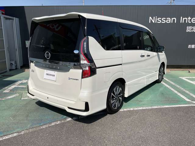 セレナ1.2 e-POWER ハイウェイスターV