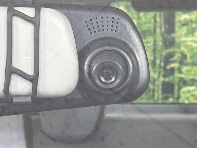 �y�h���C�u���R�[�_�[�z�h���C�u���R�[�_�[����!���s���͂������A������^�]�⎖�̂ɑ��������ہA�f���ŋL�^���A����̃��X�N�ɔ����܂��B���L�^�pSD�J�[�h�͂��q�l�����g�ł��������������K�v������܂��B