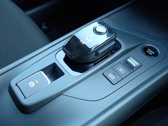 �V�t�g�m�u�̓X�����Ȃ��A���ꂢ�ȏ�Ԃł��B���ł��G��镔�������ꂢ���Ƒ�؂ɏ���Ă������Ƃ�������܂���B