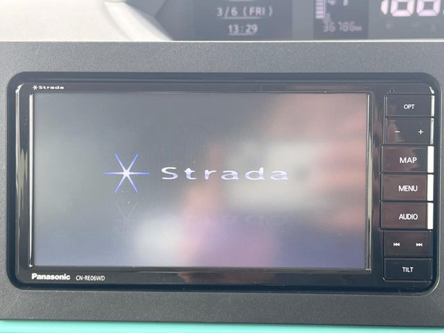 �y�i�r�Q�[�V�����z�g���₷���i�r�ŖړI�n�܂ł�������ē����Ă���܂��B�e��I�[�f�B�I�Đ��@�\���[�����Ă���A���Ԃ̉^�]������Ɋy�����Ȃ�܂�!!