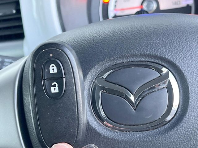 �y�A�h�o���X�g�L�[�z�J�o����|�P�b�g�ɓ��ꂽ�܂܂ł��h�A�̎{���E�������\�ȃX�}�[�g�L�[�𑕔��B�G���W���̃I���E�I�t�����J�M�����o���K�v����������Ƃ��Ă��֗��ł���