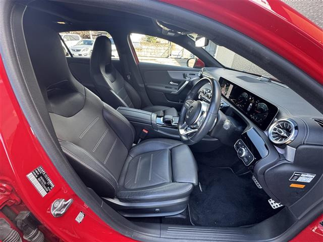 AクラスA200d AMGライン