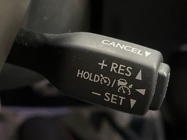 �y���[�_�[�N���[�Y�R���g���[���z�������H�ł̒��������s���y��!!�����ő��x��ۂN���[�Y�R���g���[�����A�Փˌy���V�X�e���ƘA�g���A�O���̎ԗ������m���ĎԊԂ�ۂ悤�ɑ��x���߂��Ă���܂�!!