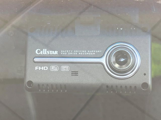 �y�h���C�u���R�[�_�[�z�h���C�u���R�[�_�[����!���s���͂������A������^�]�⎖�̂ɑ��������ہA�f���ŋL�^���A����̃��X�N�ɔ����܂��B���L�^�pSD�J�[�h�͂��q�l�����g�ł��������������K�v������܂��B