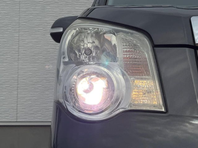 �yHID�w�b�h���C�g�z���ɖ��邭�O�����Ƃ炵�Ă����̂ŁA���V����Ԃ̑��s�������E�ǍD�ň��S���Ă���肢�������܂��B