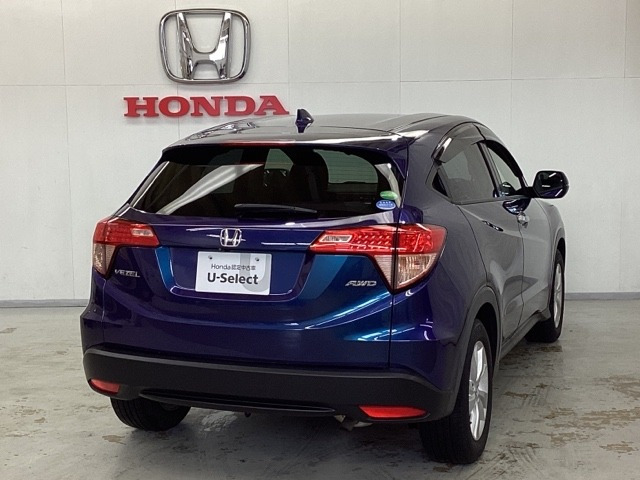 ヴェゼル1.5 X ホンダセンシング 4WD