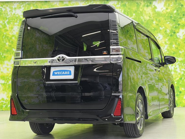 ヴォクシー2.0 ZS 煌III